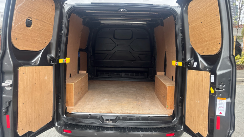 Ford Transit Custom 280 L1 Diesel Fwd 2.0 EcoBlue 130ps Low Roof Limited Van